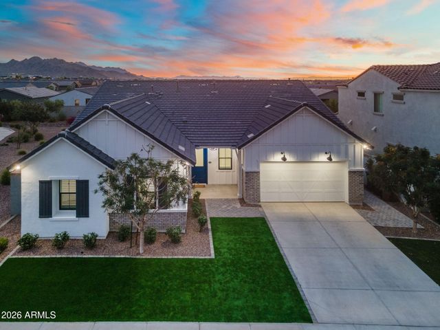 35562 N GEMSTONE Way, San Tan Valley, AZ 85144
