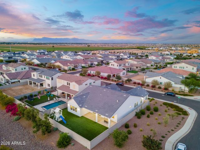 35562 N GEMSTONE Way, San Tan Valley, AZ 85144