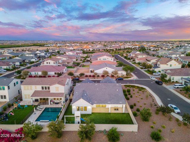 35562 N GEMSTONE Way, San Tan Valley, AZ 85144