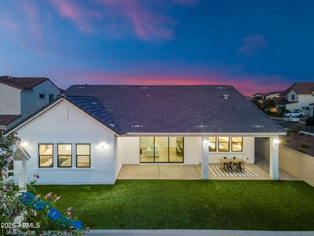 35562 N GEMSTONE Way, San Tan Valley, AZ 85144