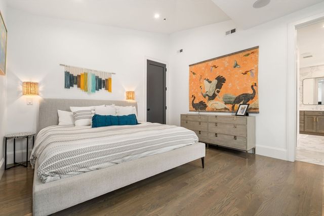 5 Caspian Way U:2, Boston, MA 02125