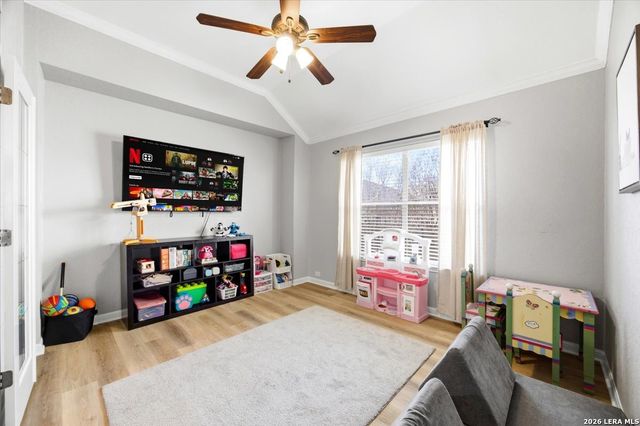 2818 Silverton Ct, San Antonio, TX 78261