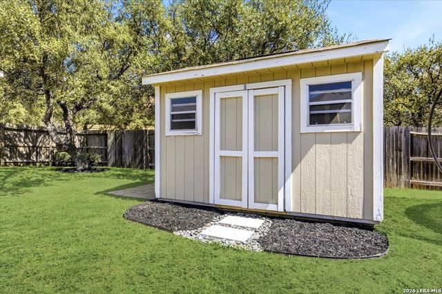 2818 Silverton Ct, San Antonio, TX 78261