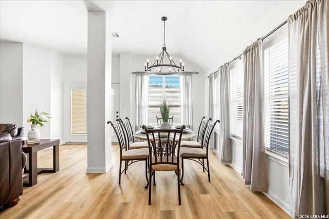 2818 Silverton Ct, San Antonio, TX 78261