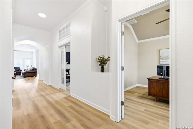 2818 Silverton Ct, San Antonio, TX 78261