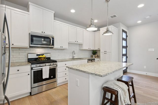 140 Claremont #102, San Antonio, TX 78209