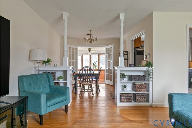 908 Yorkshire Rd, Colonial Heights, VA 23834