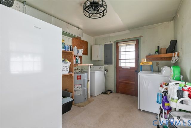 908 Yorkshire Rd, Colonial Heights, VA 23834
