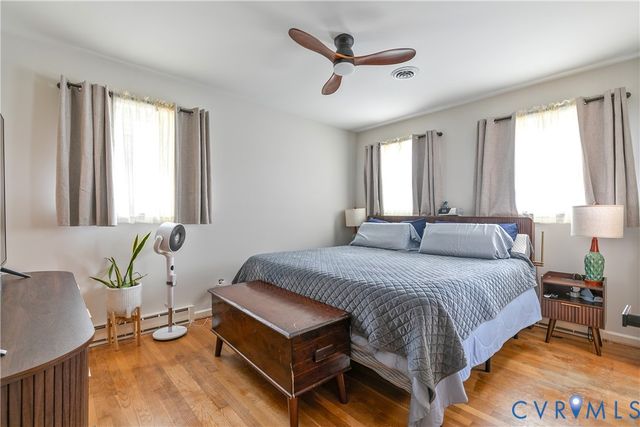 908 Yorkshire Rd, Colonial Heights, VA 23834