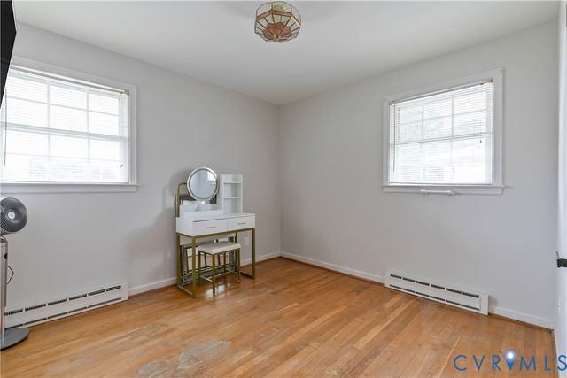 908 Yorkshire Rd, Colonial Heights, VA 23834