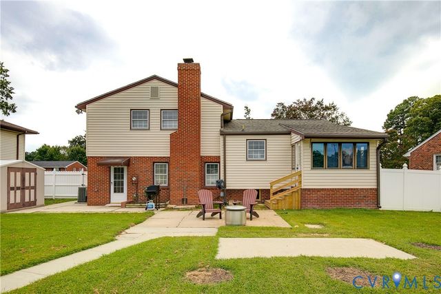 908 Yorkshire Rd, Colonial Heights, VA 23834