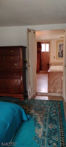 16 Washington St, Knowlton Twp., NJ 07832