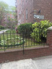144-45 Sanford Ave 3F, Flushing, NY 11355