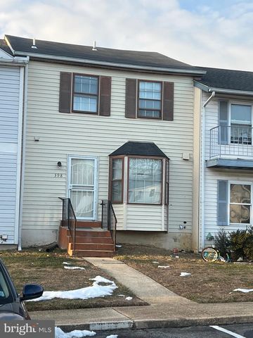 398 HARRY S TRUMAN DR, Upper Marlboro, MD 20774