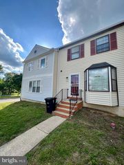 398 HARRY S TRUMAN DR, Upper Marlboro, MD 20774