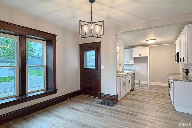 200 E Berry Street, Middlebury, IN 46540