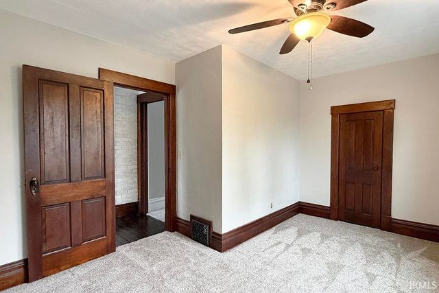 200 E Berry Street, Middlebury, IN 46540