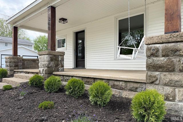 200 E Berry Street, Middlebury, IN 46540