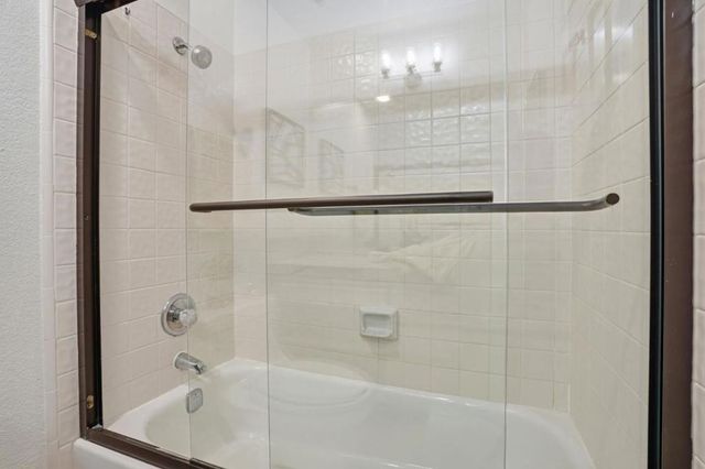 153 California Avenue F107, Palo Alto, CA 94306