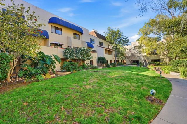 153 California Avenue F107, Palo Alto, CA 94306