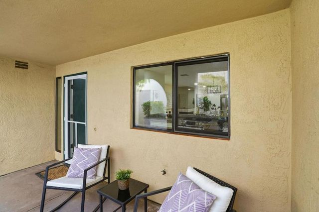 153 California Avenue F107, Palo Alto, CA 94306