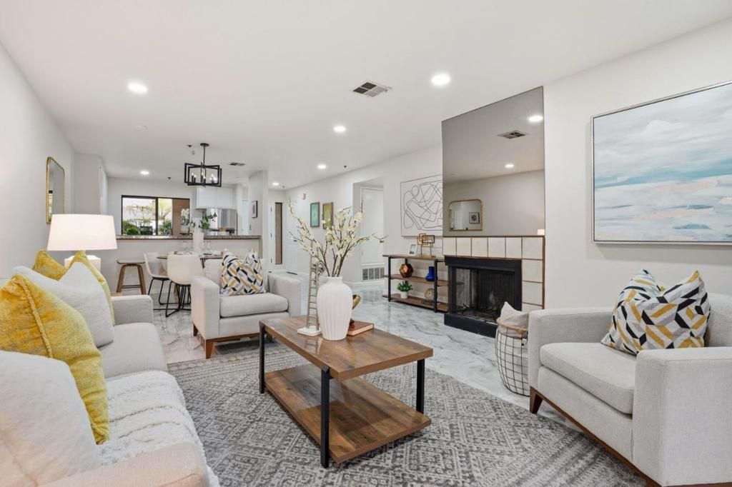 153 California Avenue F107, Palo Alto, CA 94306