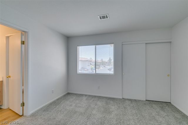 8012 Divine Drive, Las Vegas, NV 89128