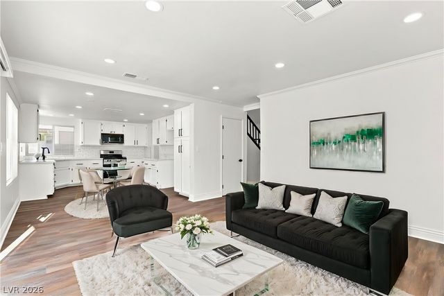 1415 Bent Arrow Drive, North Las Vegas, NV 89031