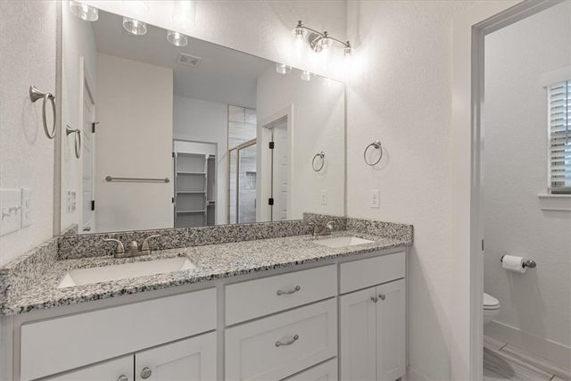 8 Lockhart Place, Bella Vista, AR 72715