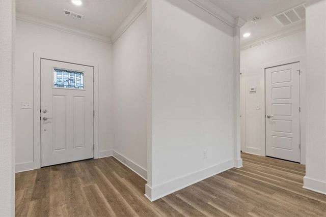 8 Lockhart Place, Bella Vista, AR 72715