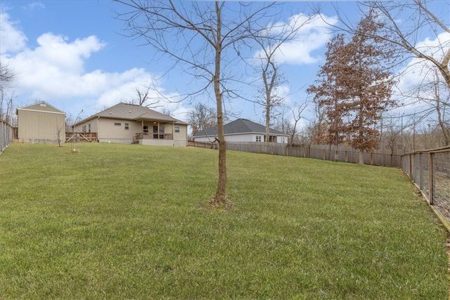 8 Lockhart Place, Bella Vista, AR 72715