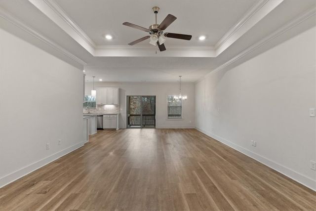 8 Lockhart Place, Bella Vista, AR 72715