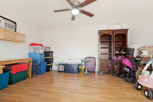 8310 Babe Ruth, San Antonio, TX 78240