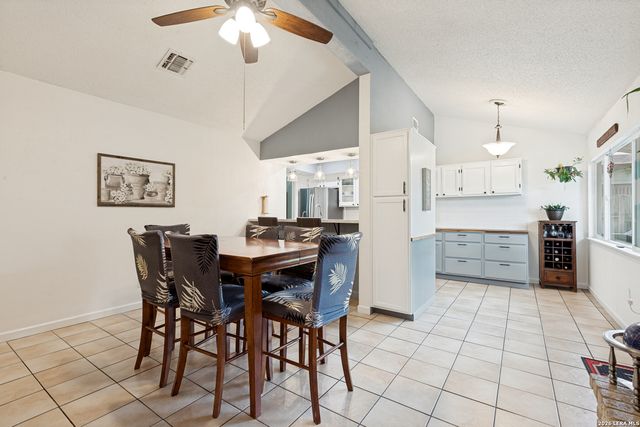 8310 Babe Ruth, San Antonio, TX 78240