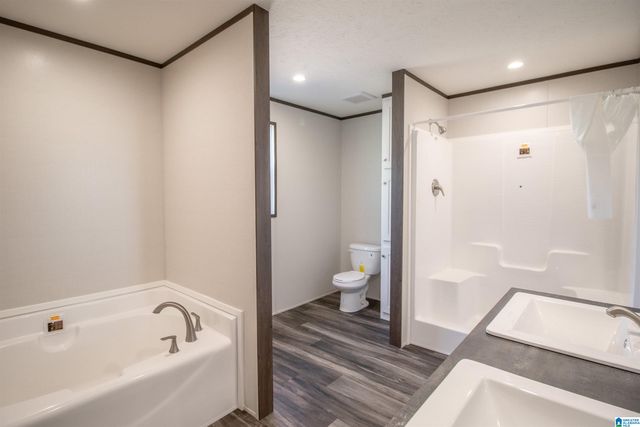 142 QUAIL RUN CIRCLE, Wilsonville, AL 35186