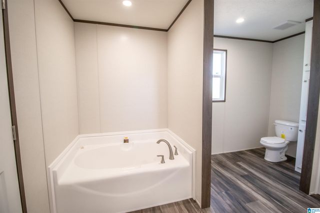 142 QUAIL RUN CIRCLE, Wilsonville, AL 35186