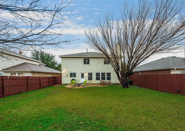 1578 Crown View Drive, Little Elm, TX 75068