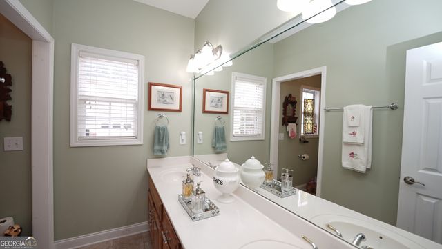 19 Golden Eagle Drive, Adairsville, GA 30103