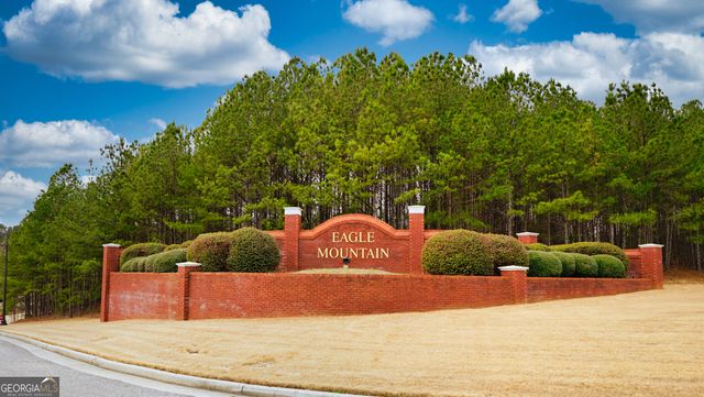 19 Golden Eagle Drive, Adairsville, GA 30103