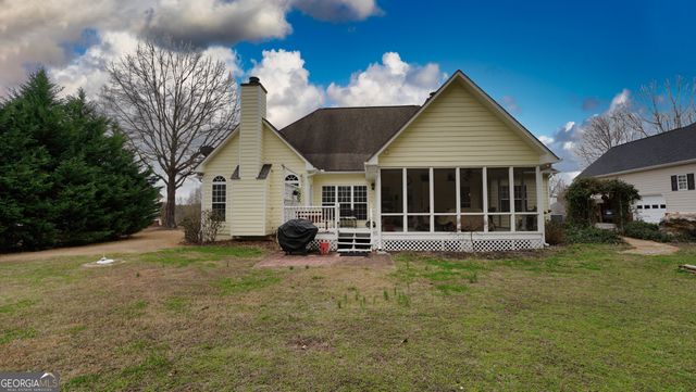 19 Golden Eagle Drive, Adairsville, GA 30103