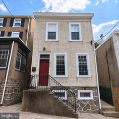 335 CARSON ST, Philadelphia, PA 19128