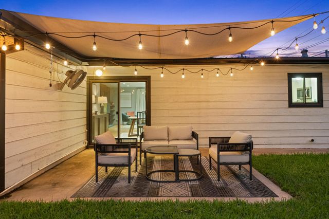 1723 Fawn DR, Austin, TX 78741