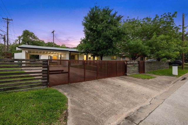 1723 Fawn DR, Austin, TX 78741