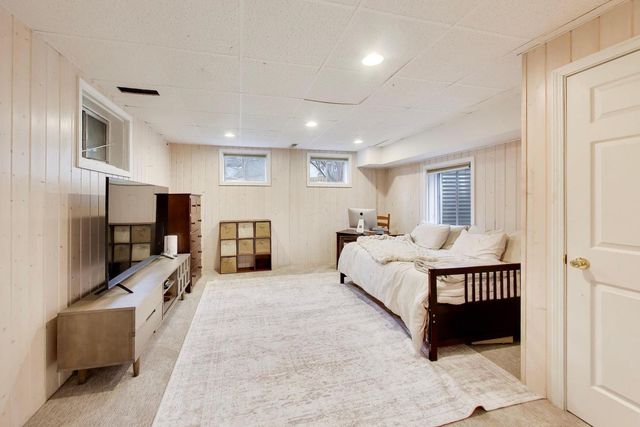 311 Brainerd Avenue, Libertyville, IL 60048