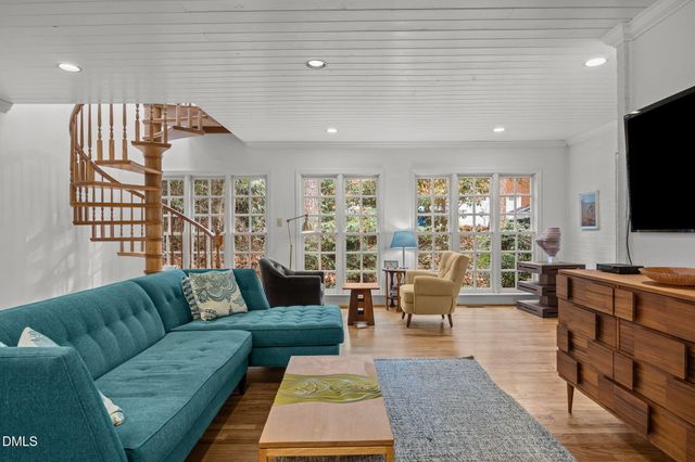 1121 Anderson Street, Durham, NC 27705