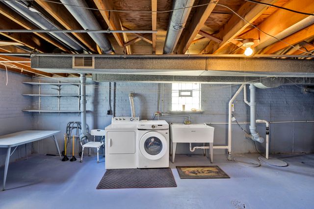 565 Oglesby Avenue, Calumet City, IL 60409