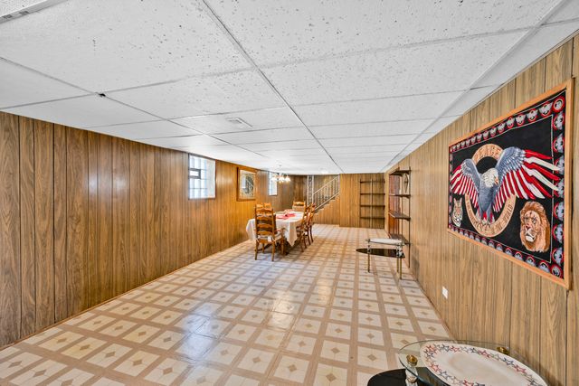 565 Oglesby Avenue, Calumet City, IL 60409