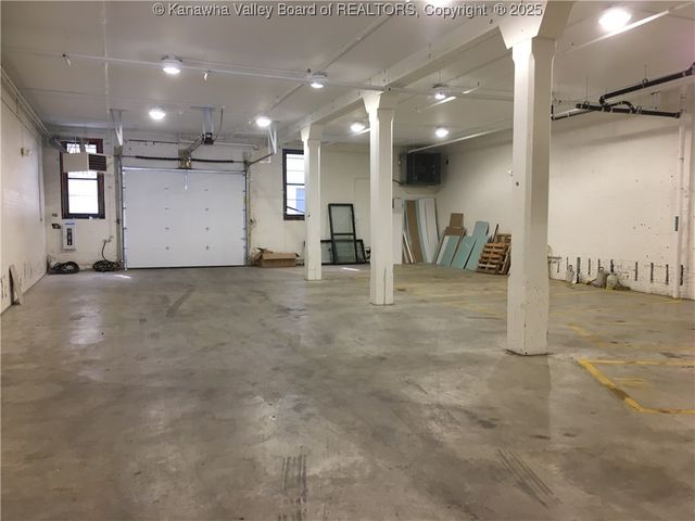 814 Virginia Street E 15, Charleston, WV 25301