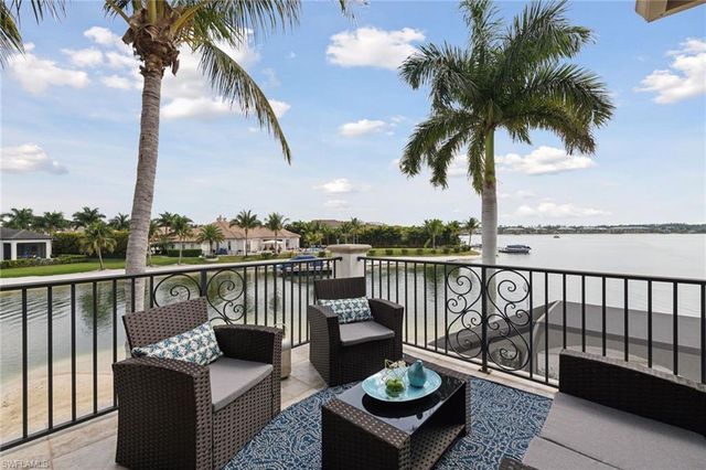 11777 Via Savona CT, Miromar Lakes, FL 33913