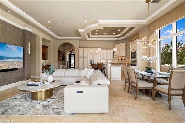 11777 Via Savona CT, Miromar Lakes, FL 33913